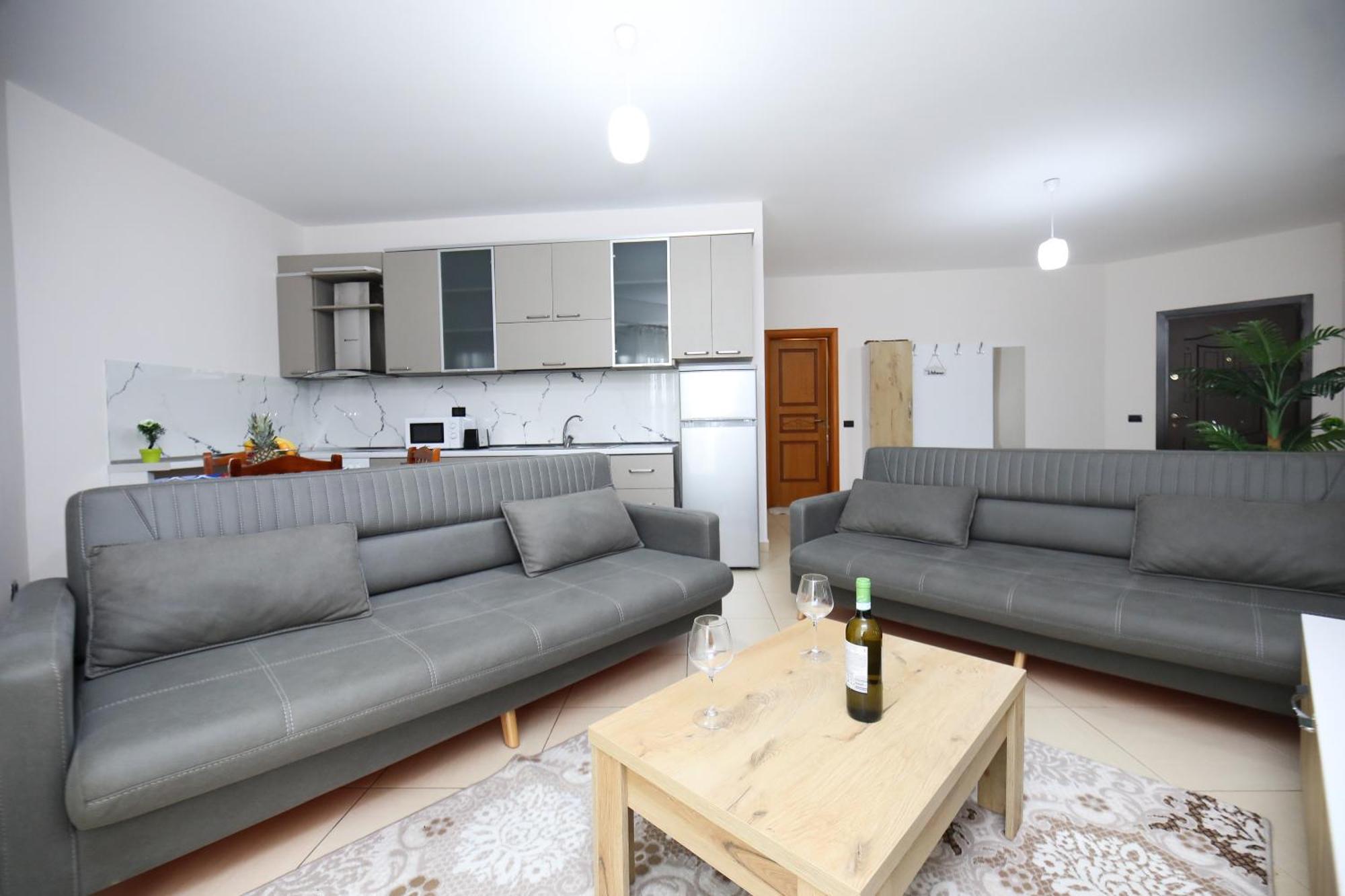 Keli'S Place Влёра Экстерьер фото